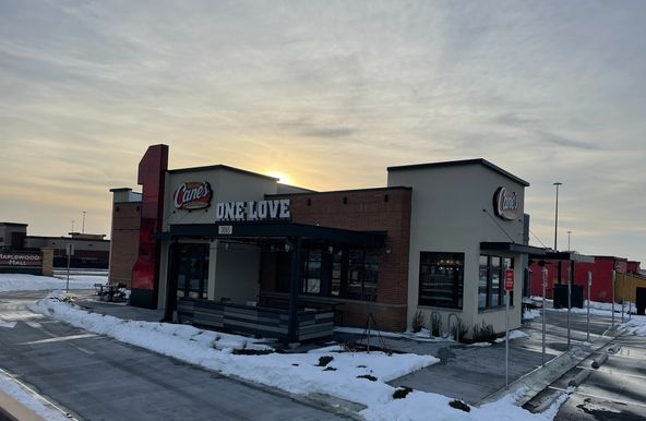 Raising Cane's Chicken Fingers: 3065 White Bear Ave N, Maplewood, MN 55109